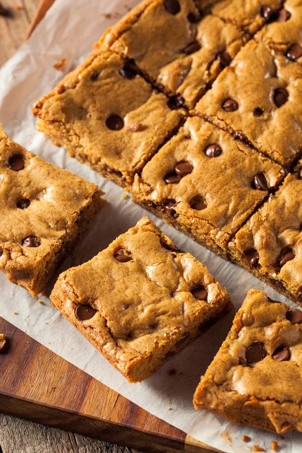 parchment paper chocolate chip bars 