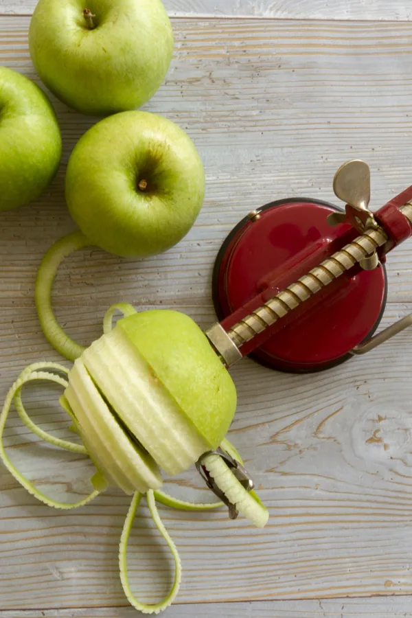 apple peeler slicer