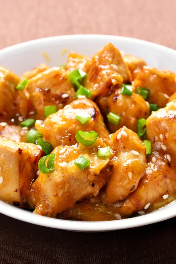 orange chicken in sauce 