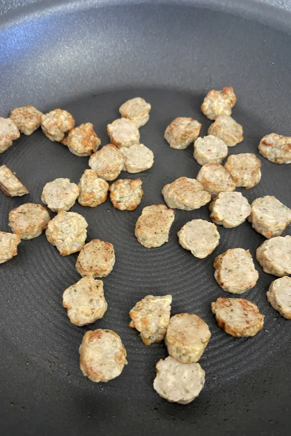 sausage links cooking