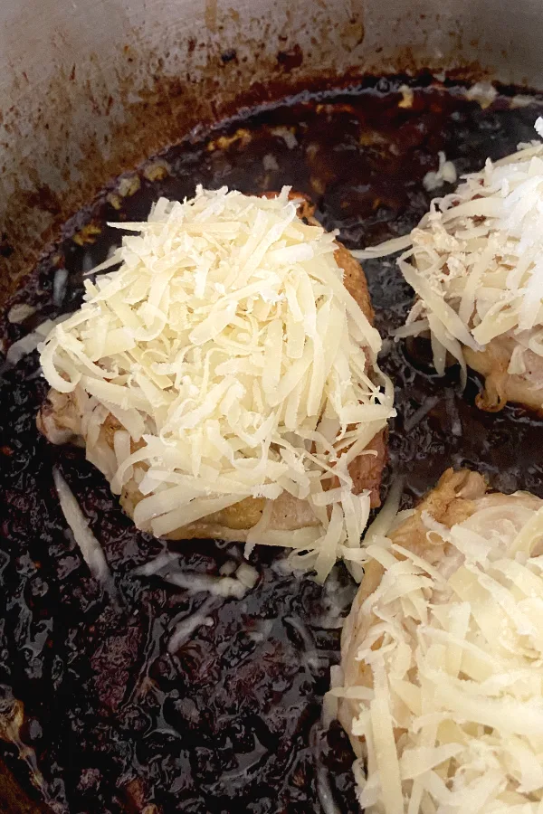 shredded Gruyere cheese