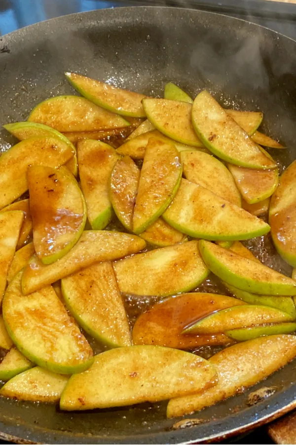 cinnamon apples in skillet