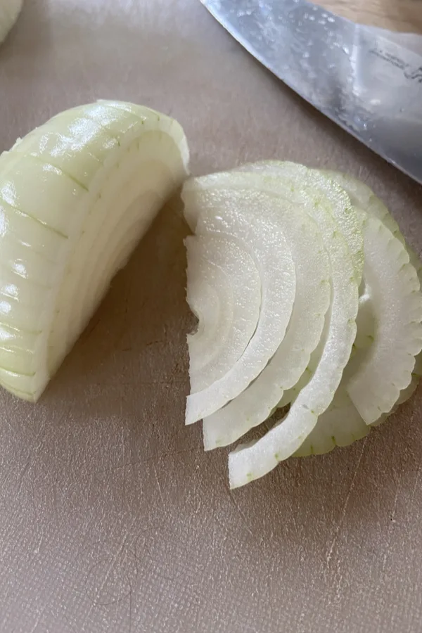slicing onions