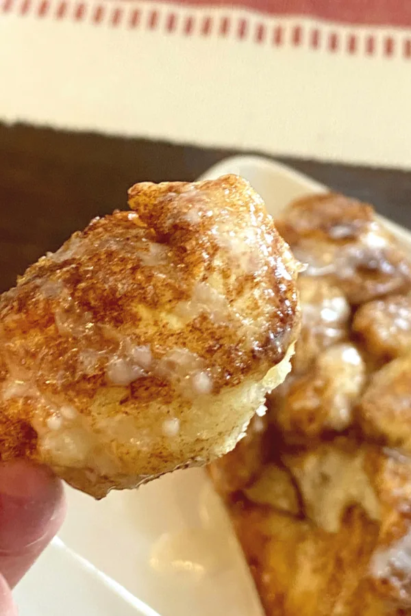 cinnamon roll bite