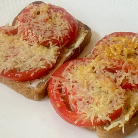 open face tomato sandwich