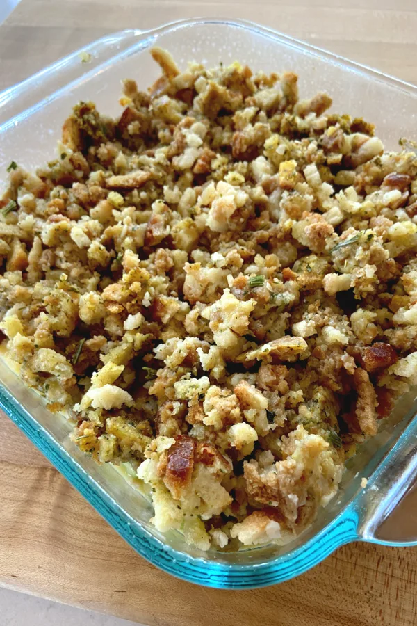 chicken broccoli stuffing casserole