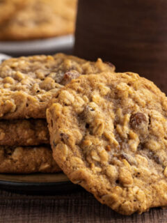 oatmeal raisin cookies
