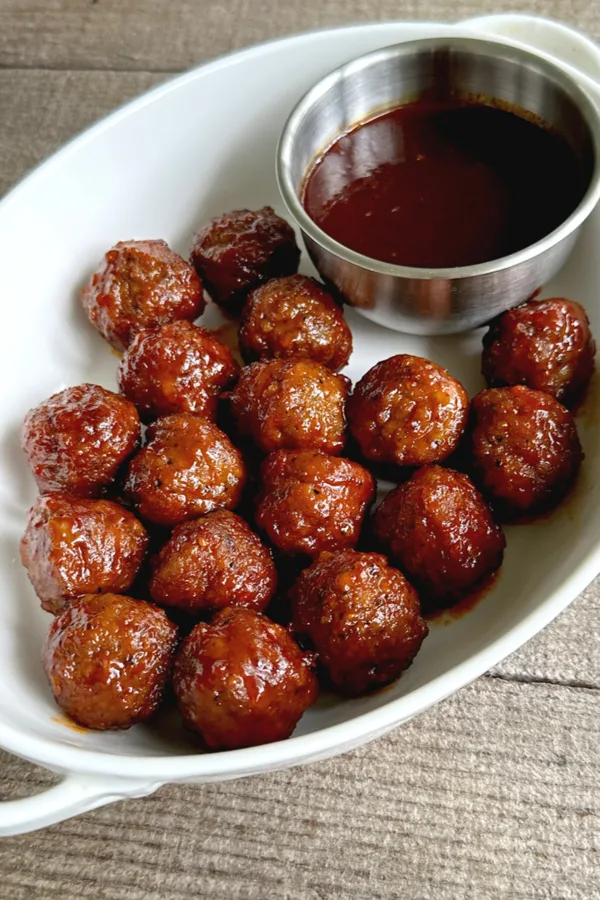 meatballs in dish