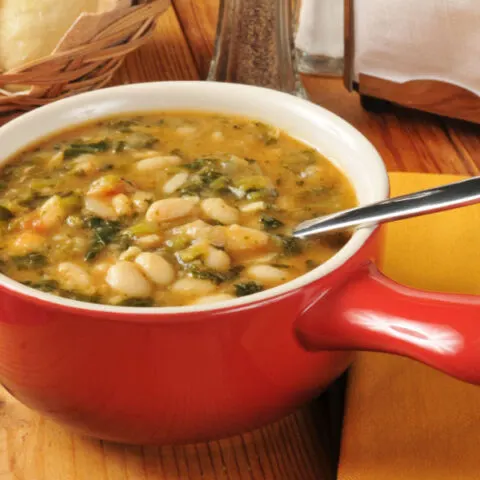 white bean and kale soup
