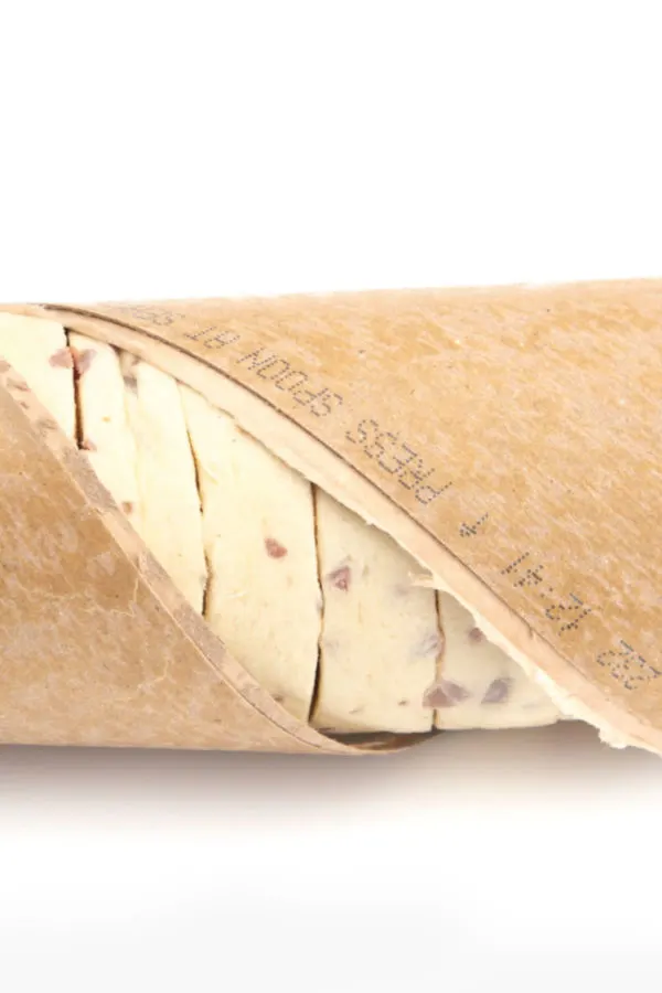 open tube of cinnamon rolls