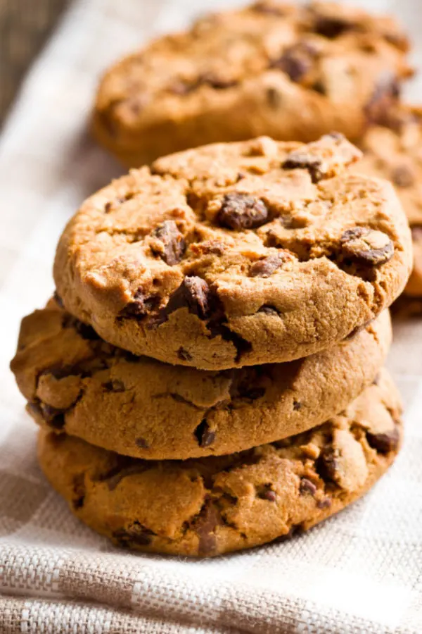 chocolate chip cookies