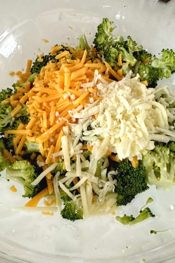 shredded cheddar and mozzarella cheese