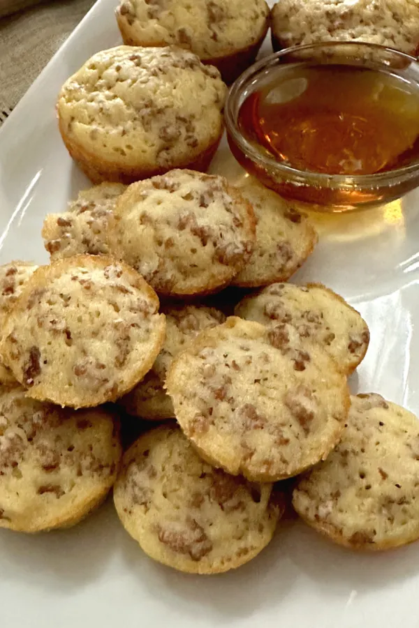 mini sausage pancake muffins