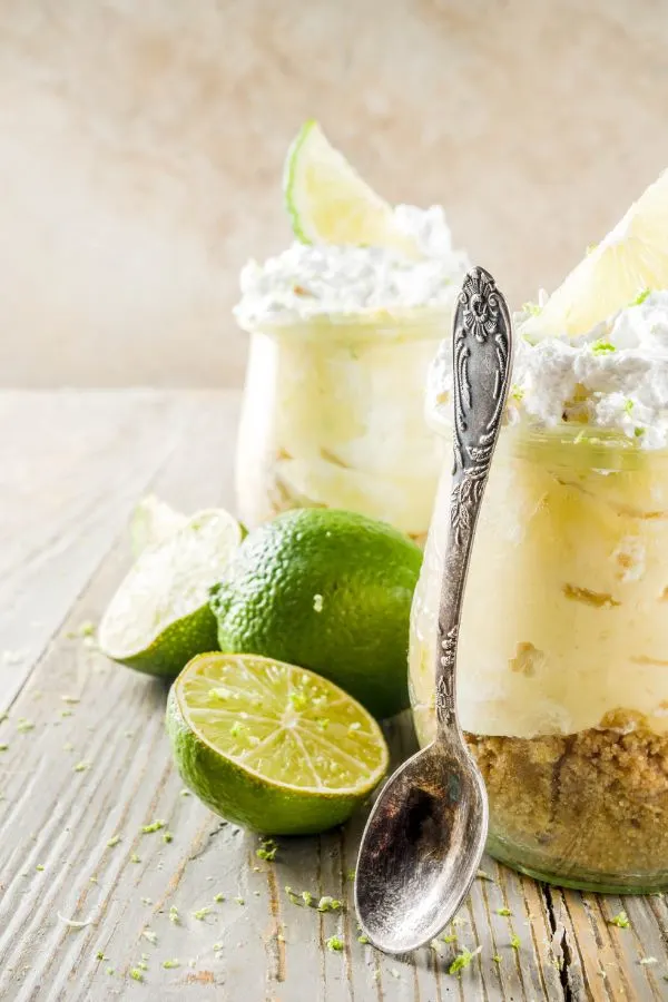 individual servings of no-bake key lime pie