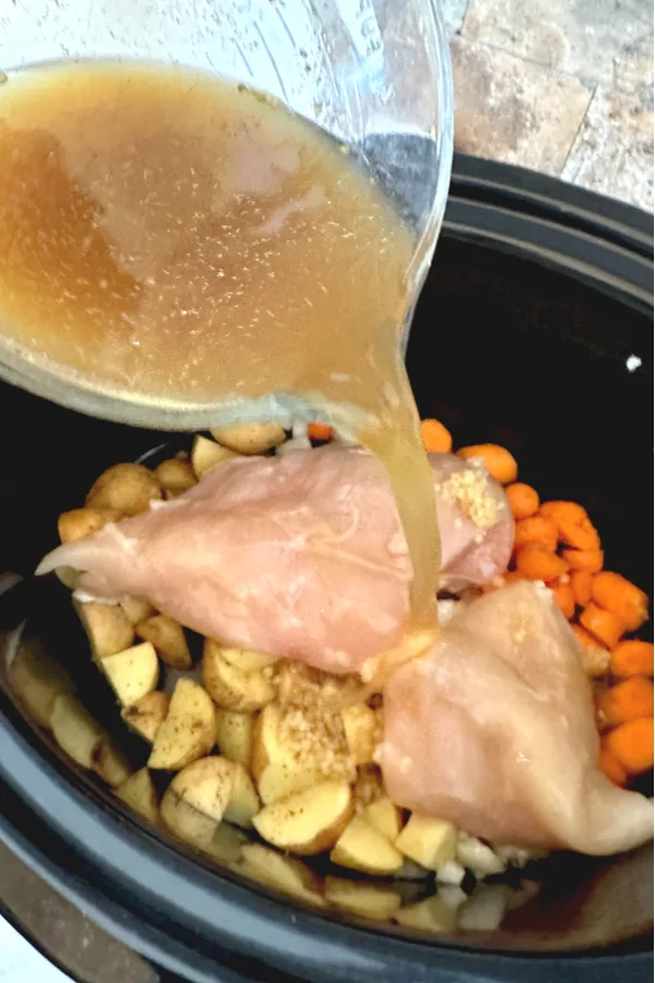 chicken stew liquid, easy crock pot recipe