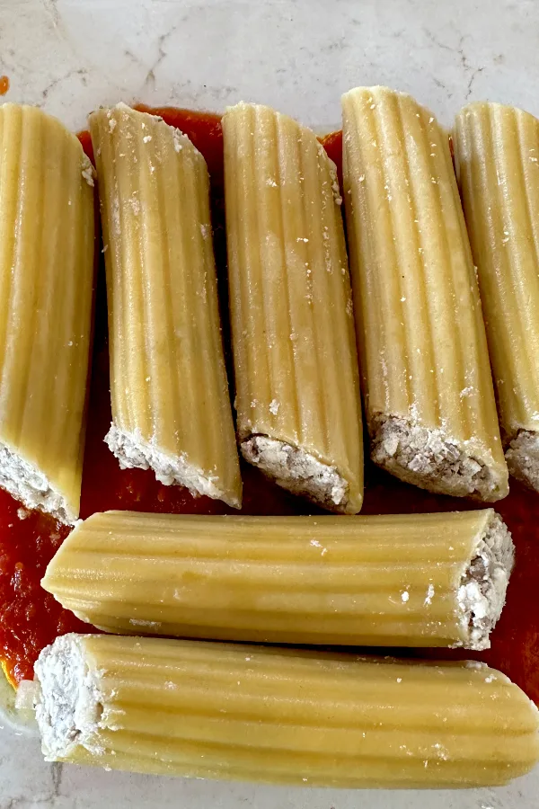 stuffed beef and cheese manicotti 