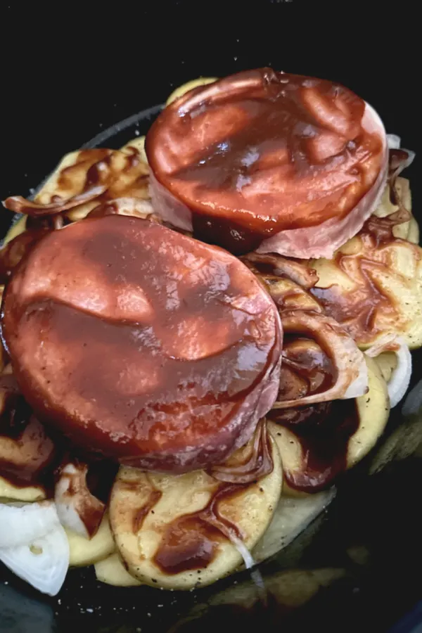 barbecue sauce on pork chops