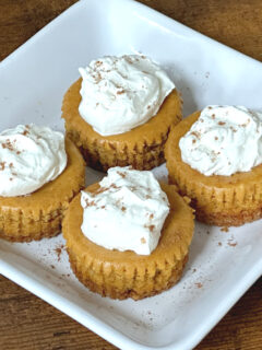 mini pumpkin cheesecakes