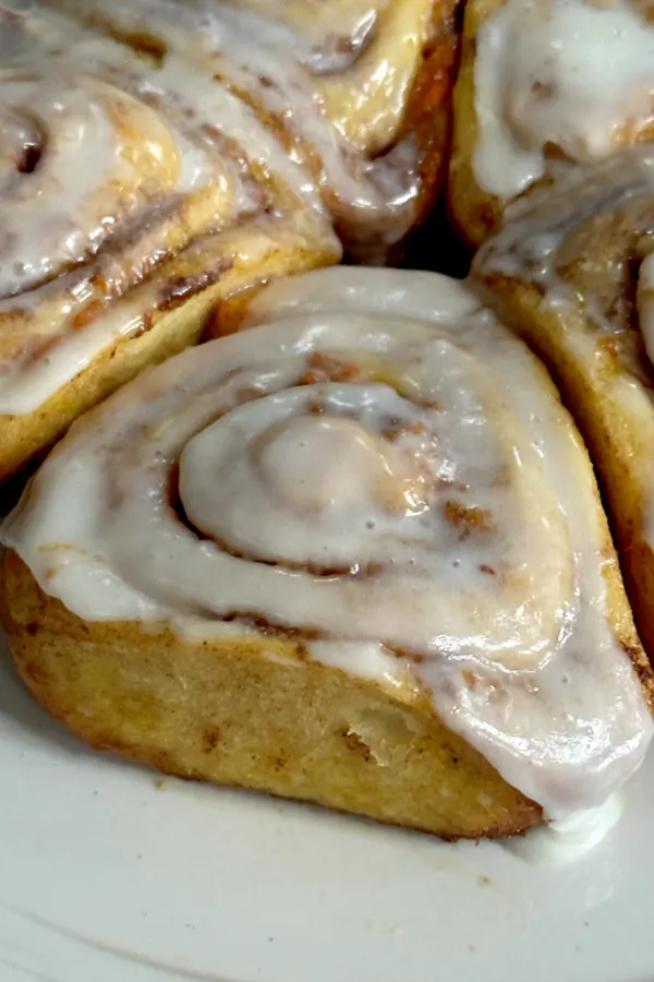iced cinnamon roll