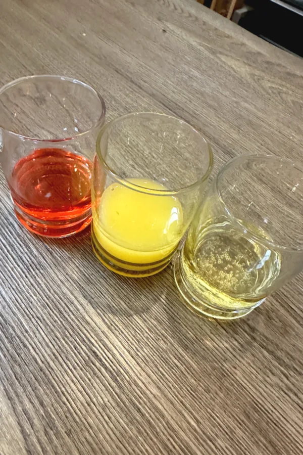 cranberry juice, orange juice, ginger ale