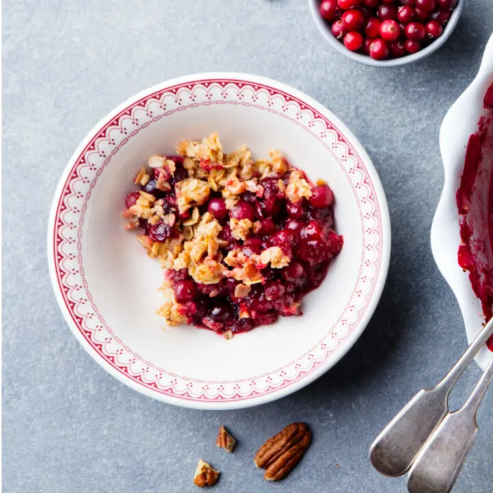 A bowl of cranberry apple crisp.