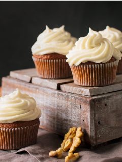 carrot cake cupcakes