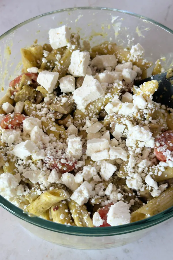 feta cheese in salad 