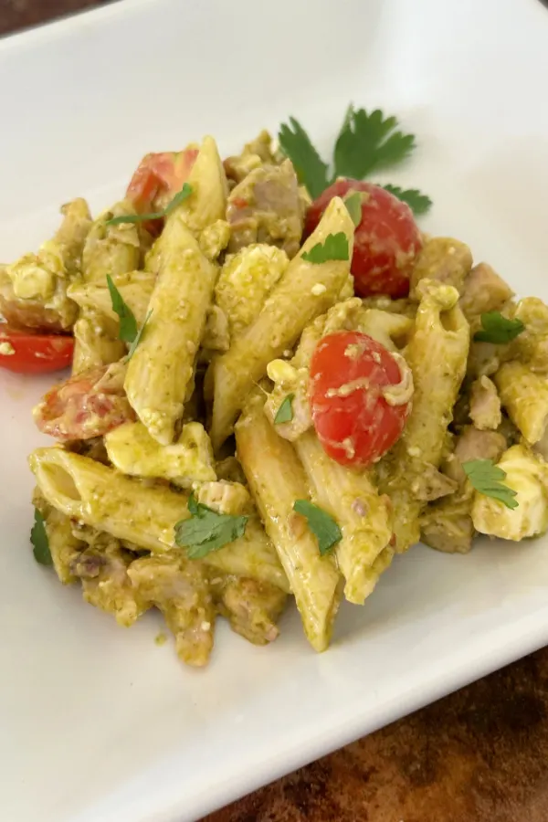 plate of pesto chicken pasta salad
