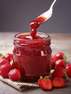 strawberry freezer jam