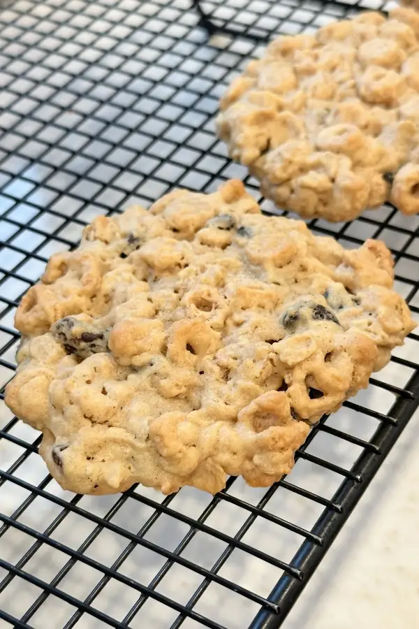 jumbo breakfast cookies cooling