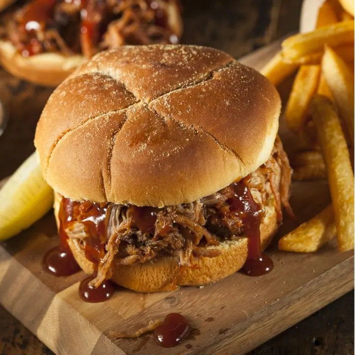 crock pot barbecue beef sandwiches
