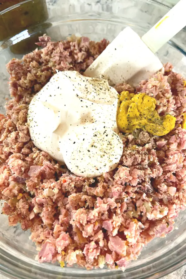 ham mayo mustard