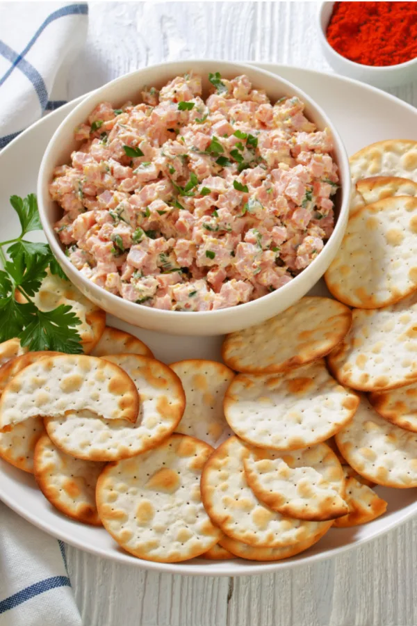 crackers and dip