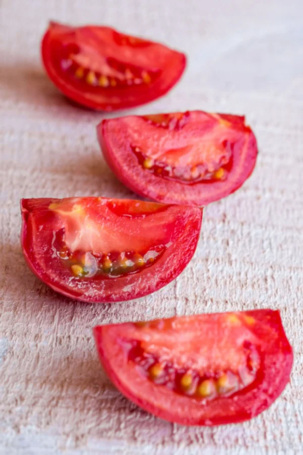 cut roma tomatoes
