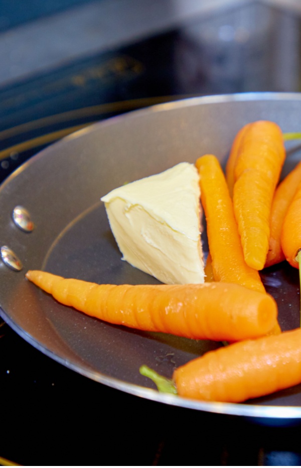 honey glazed carrots in butter