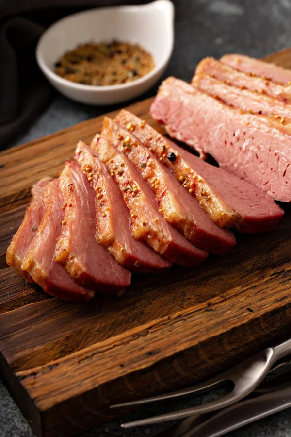 sliced corned beef