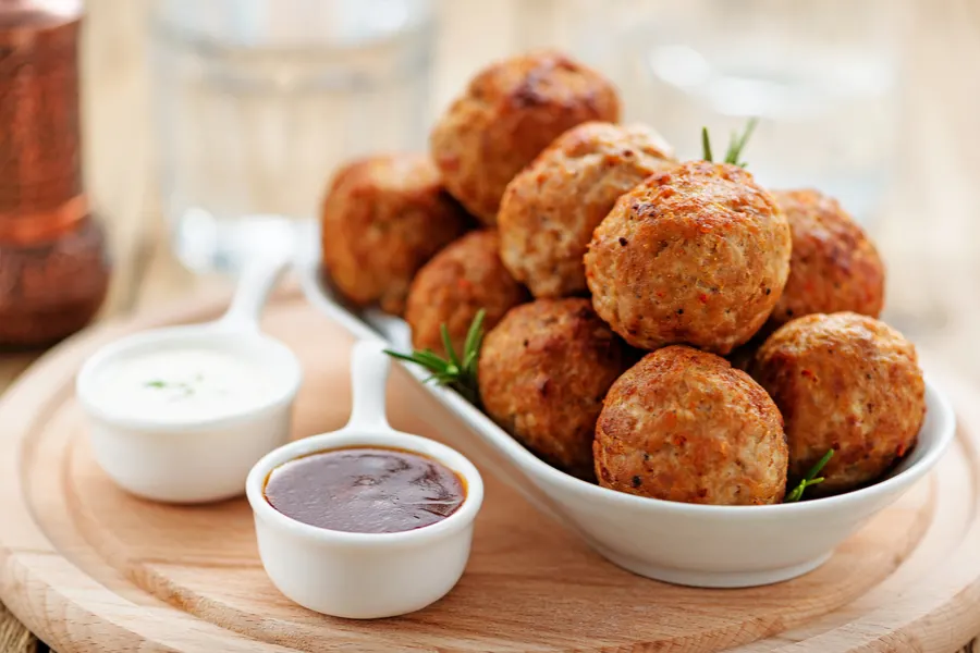 cook frozen meatballs in an air fryer