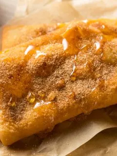 air fryer sopapilla with honey