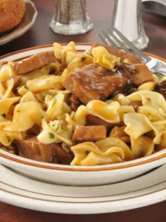 crock pot beef tips and noodles