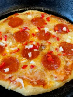 skillet pizza