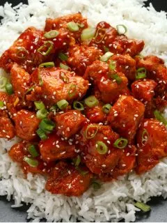 general tso's chicken over white rice